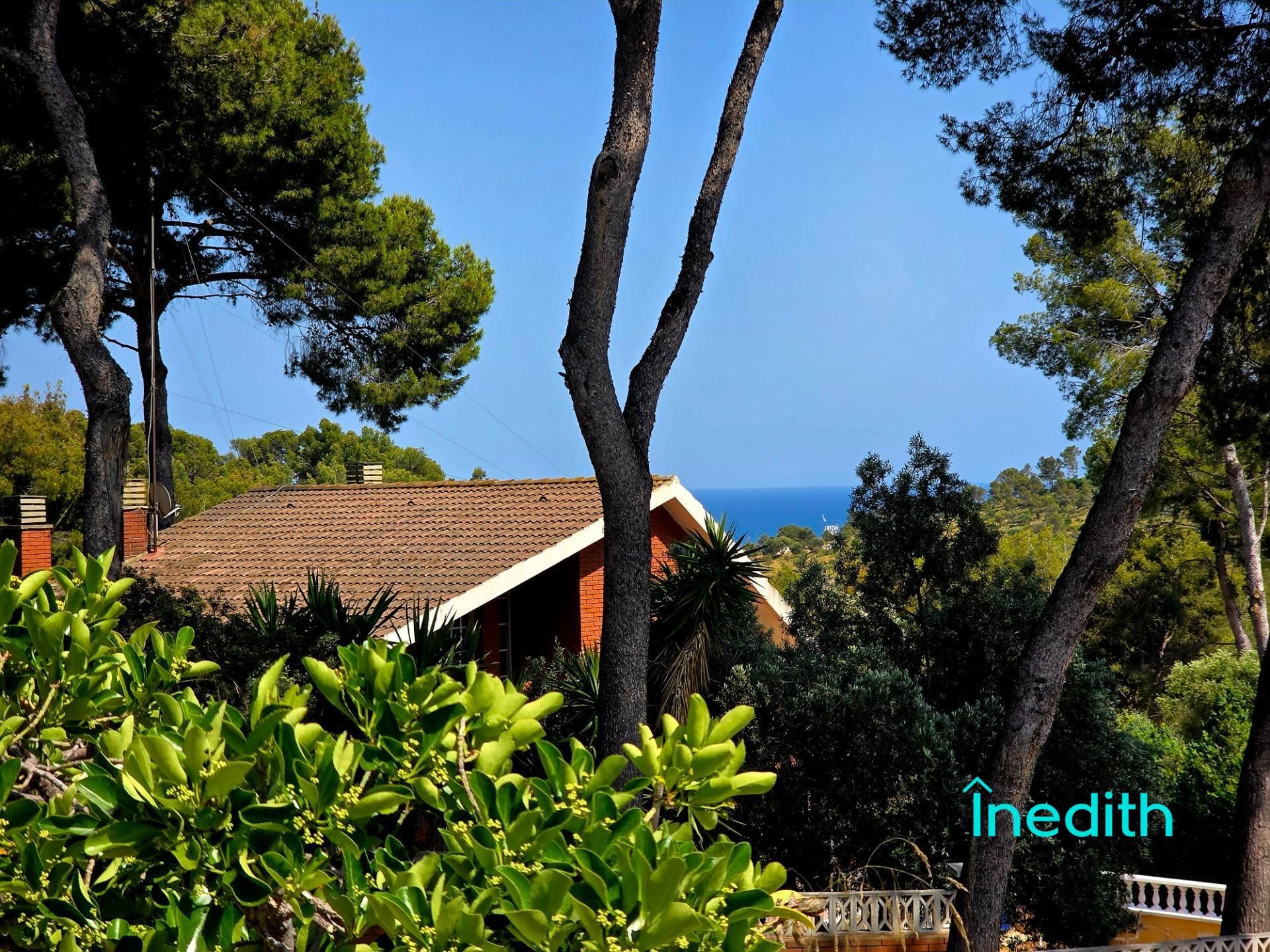 Garden of Flat for sale in Castelldefels  with Air Conditioner, Heating and Parquet flooring