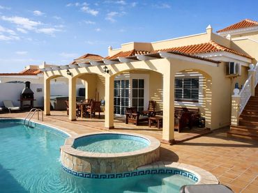 Casa amb piscina en venda a Caleta de Fuste