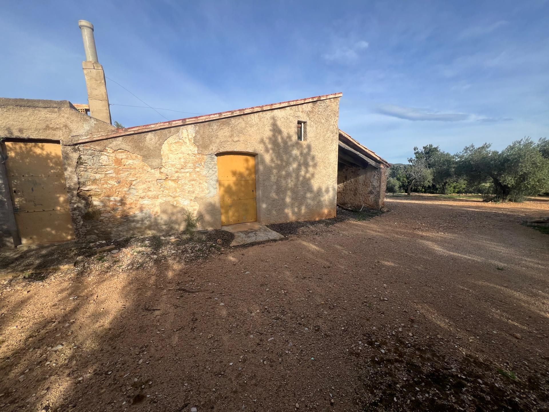 Vista exterior de Finca rústica en venda en L'Ampolla