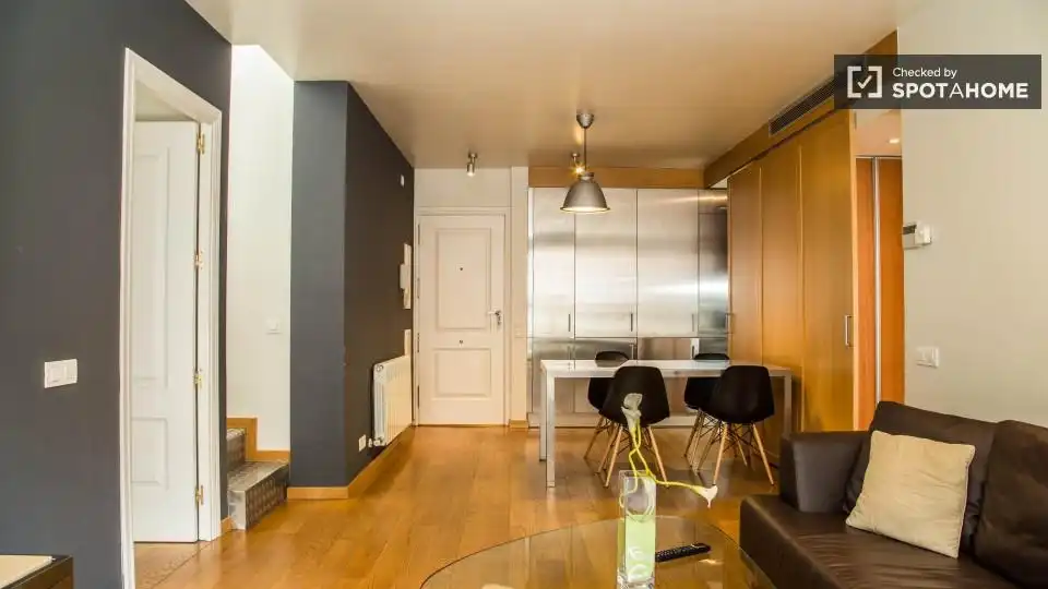 Flat with terrace to rent in Sarrià - Sant Gervasi, imagen 4