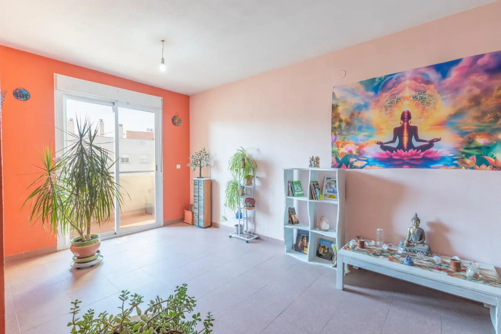 Sala de estar de Piso en venta en Granada con Calefacción, Terraza y Amueblado