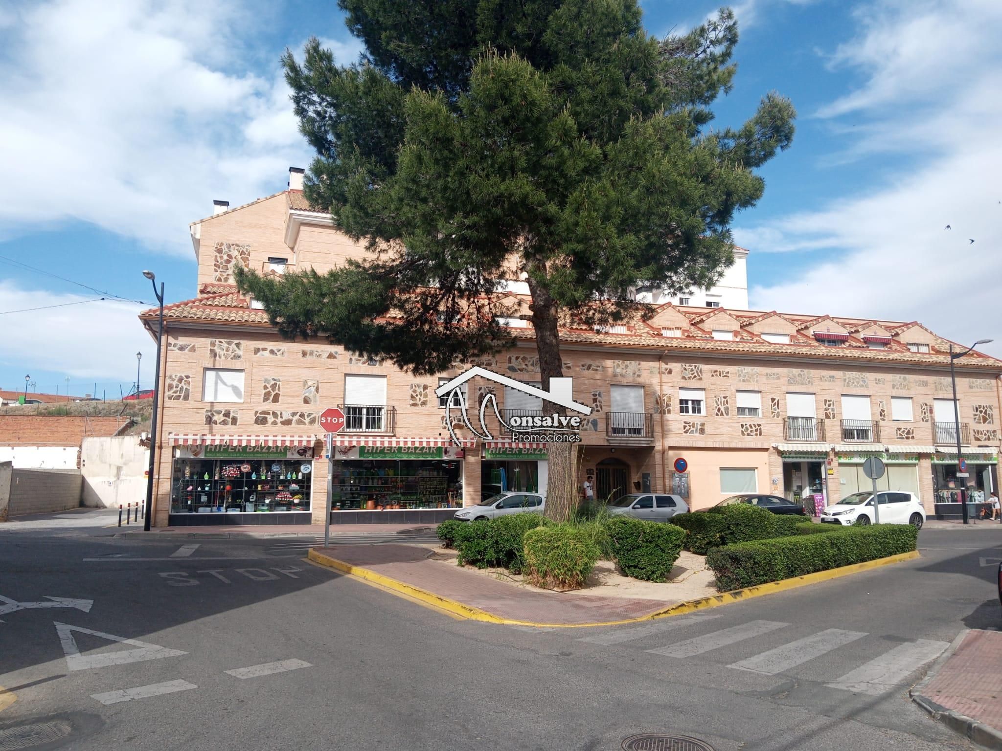 Garatge de lloguer a Avenida Rufino Rubio, 4, Yeles