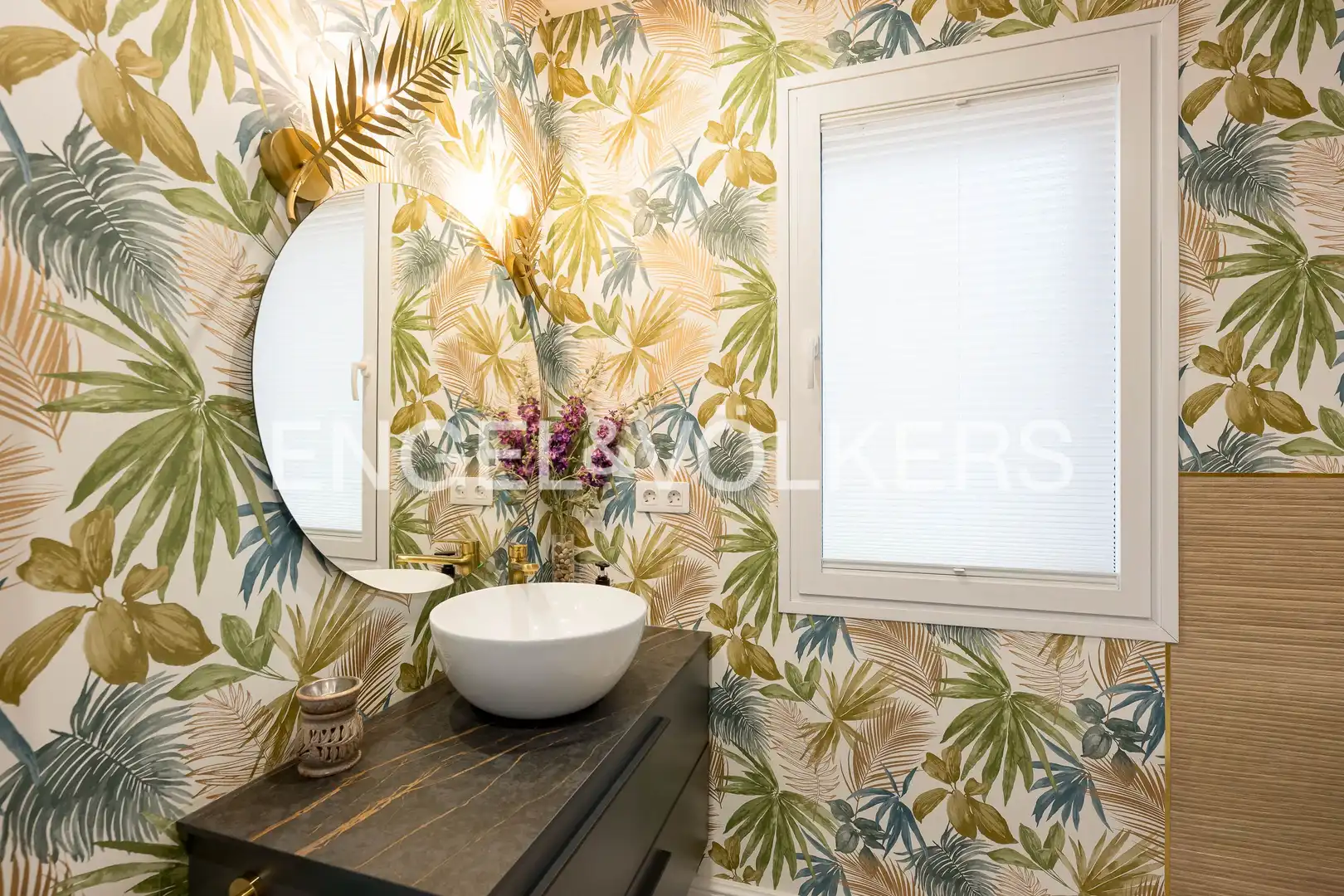 Bathroom of Houses for sale in Madrid  with Air Conditioner, Heating and Private garden