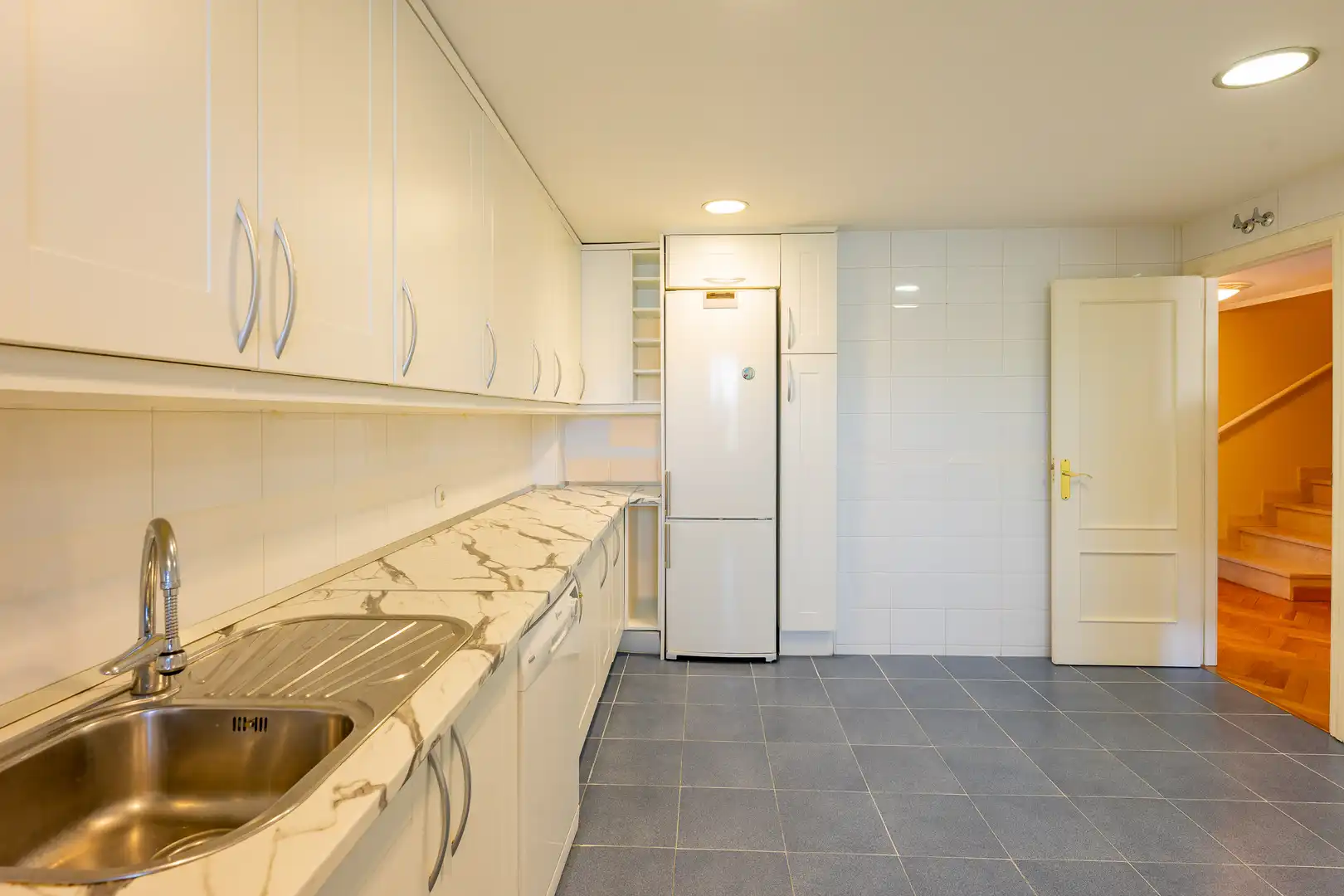 Cocina de Dúplex en venta en Majadahonda con Aire acondicionado, Calefacción y Terraza