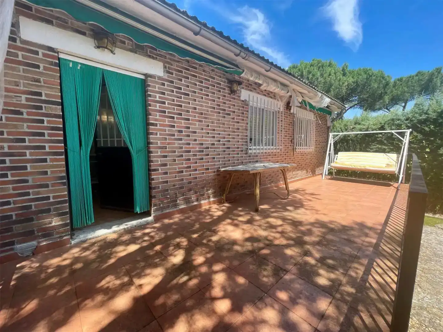 Vista exterior de Casa o chalet en venta en Moralzarzal con Jardín privado, Trastero y Piscina