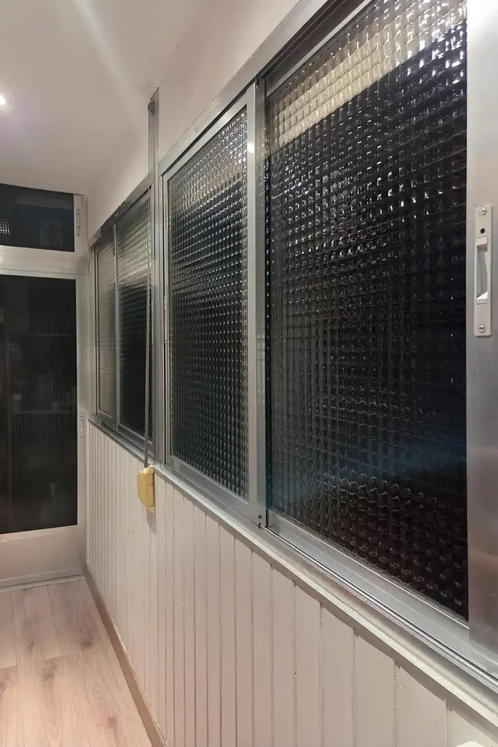 Wohnung zum Verkauf in Alcalá de Henares mit Klimaanlage, Heizung und Terrasse