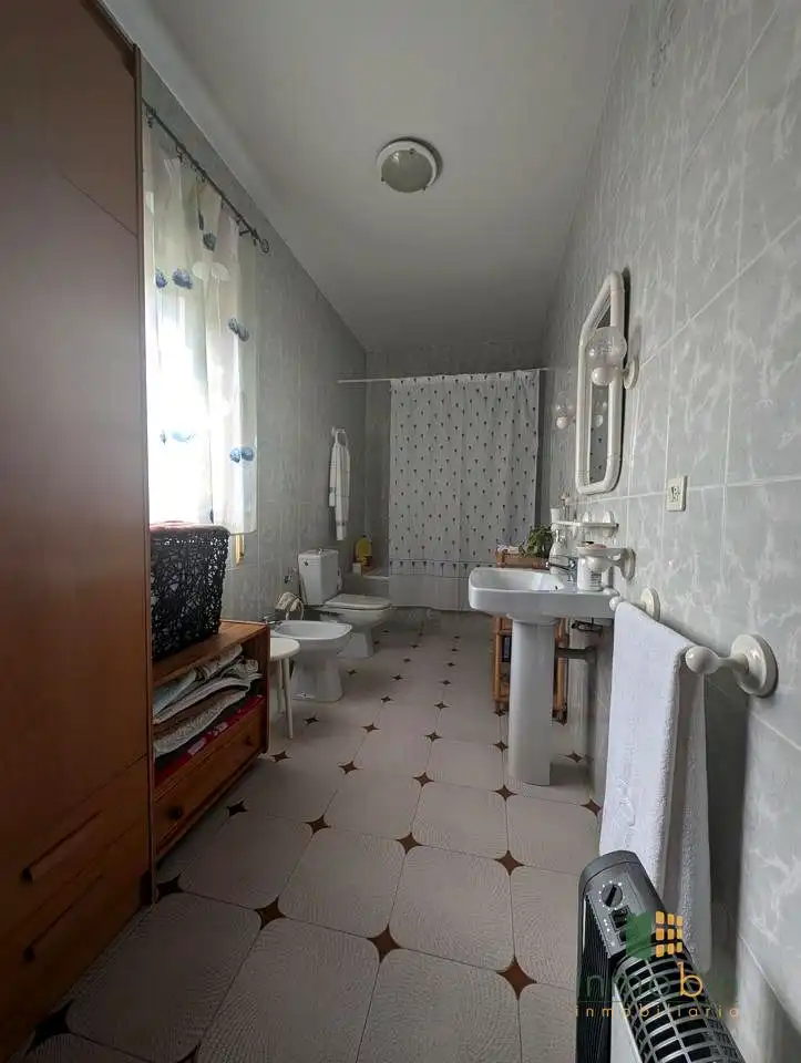 Baño de Finca rústica en venta en Don Benito con Jardín privado y Piscina