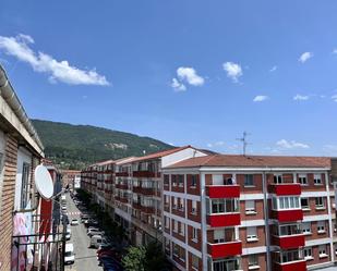 Außenansicht von Wohnung zum verkauf in Berriozar mit Balkon