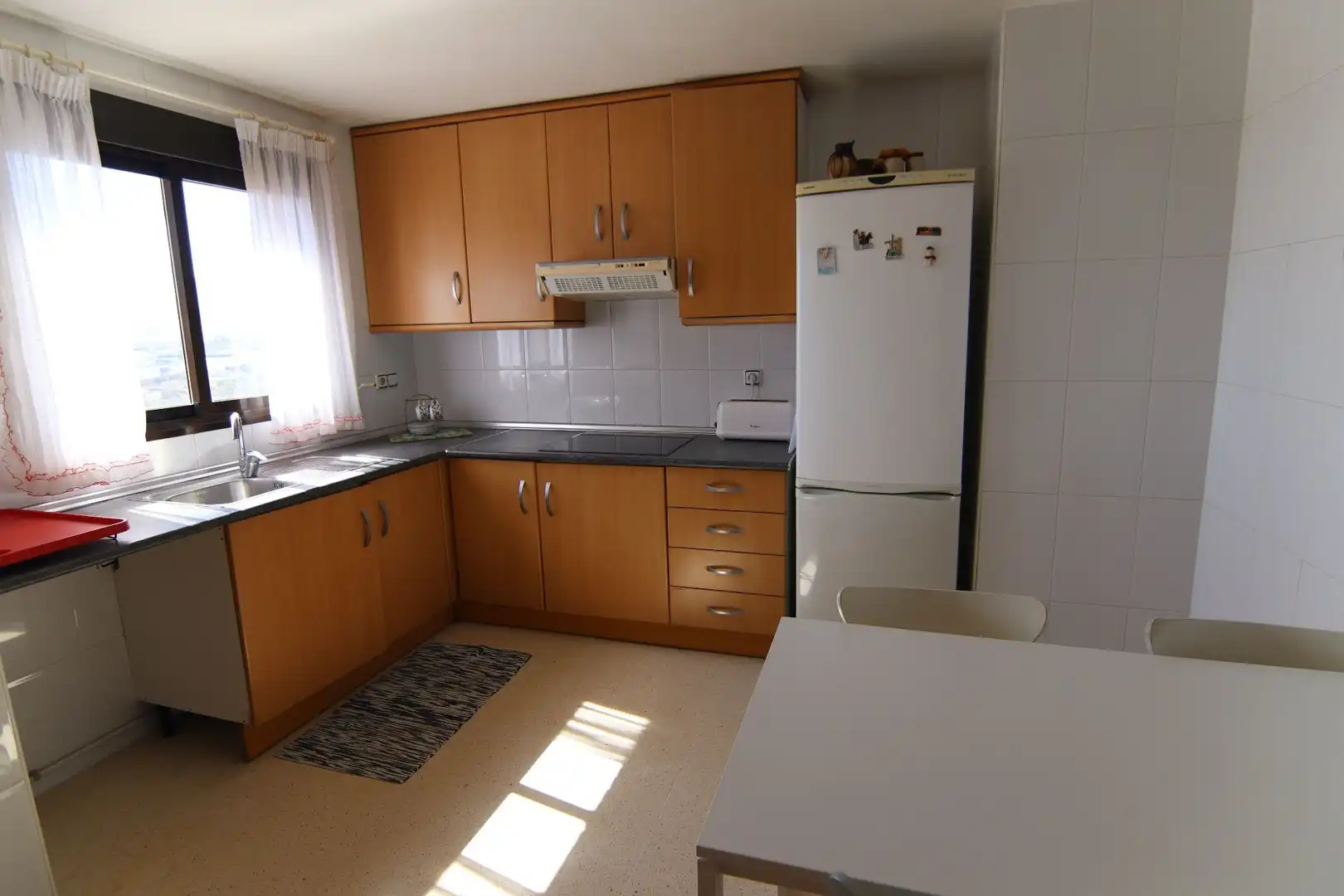 Cocina de Piso en venta en Benidorm con Aire acondicionado, Terraza y Amueblado