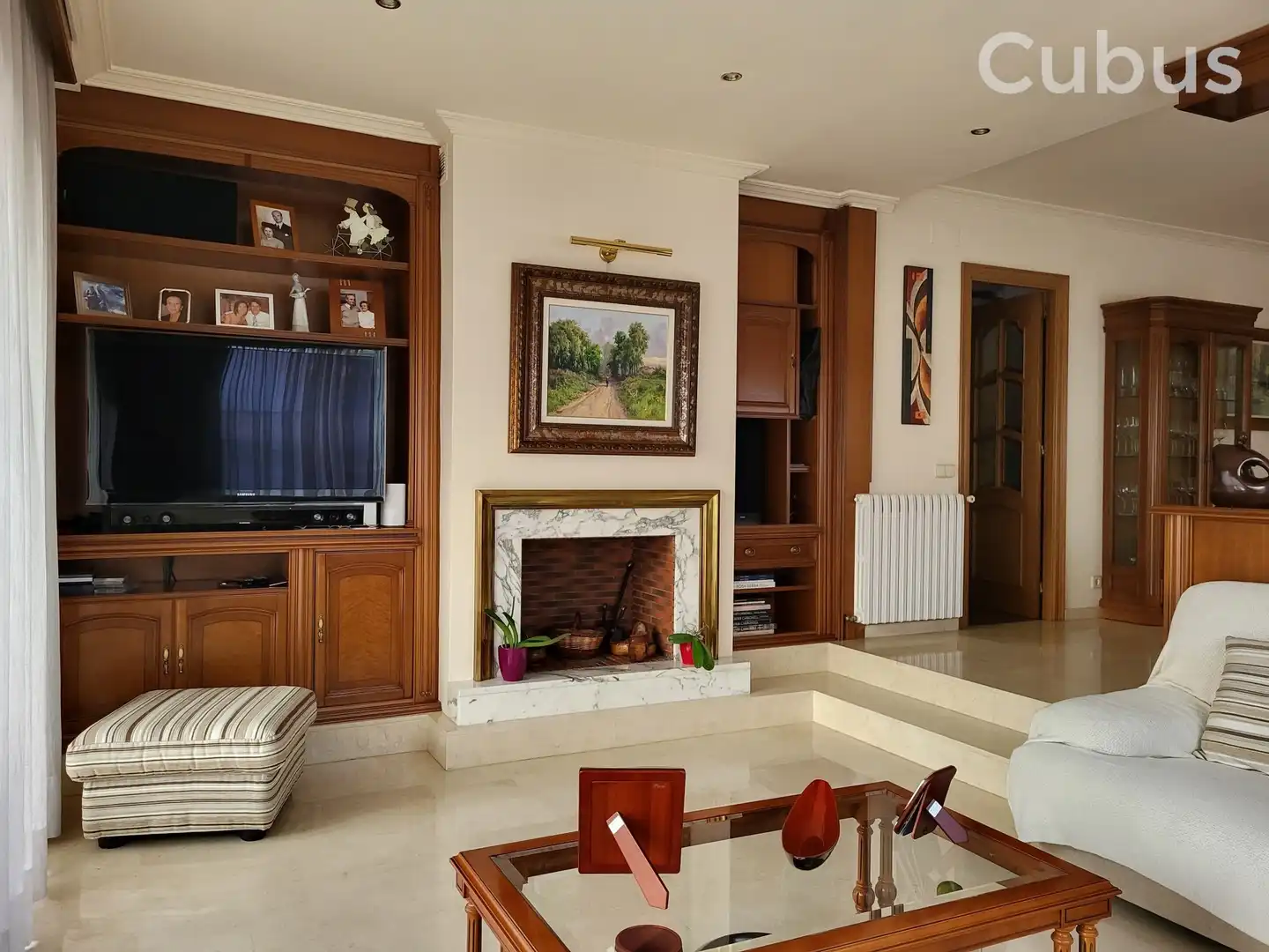 Living room of Houses for sale in Olot  with Air Conditioner, Heating and Terrace