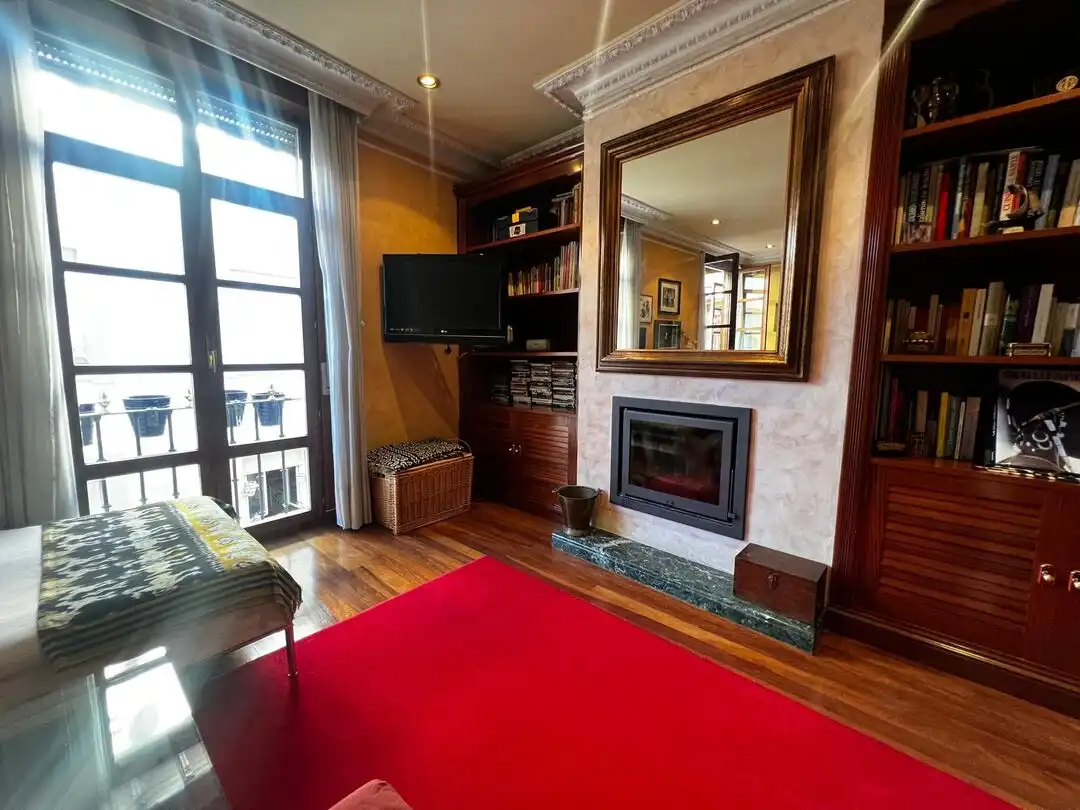Sala d'estar de Pis en venda en Vitoria - Gasteiz amb Calefacció