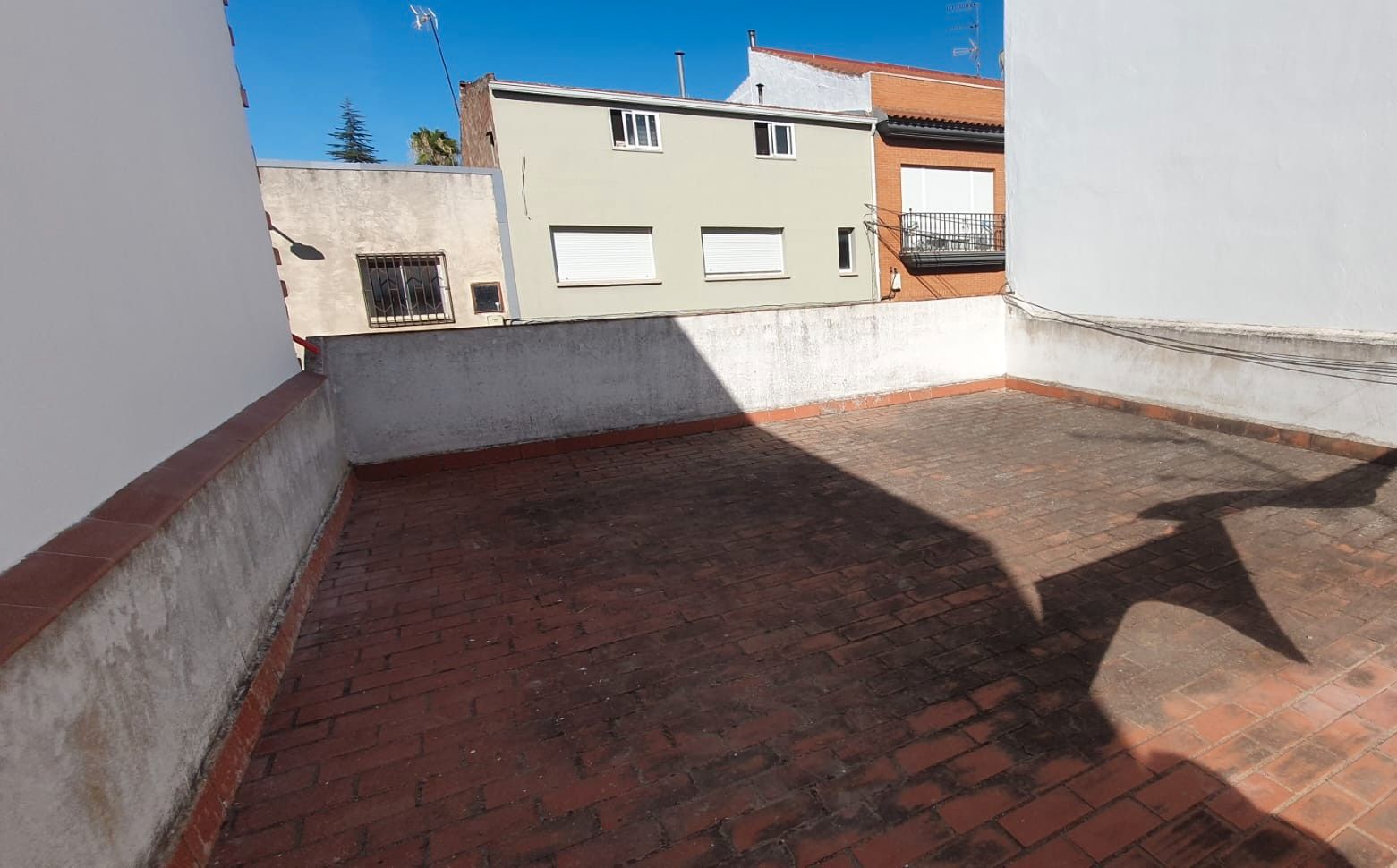 Exterior view of House or chalet for sale in Badajoz Capital  with Terrace, Storage room and Balcony