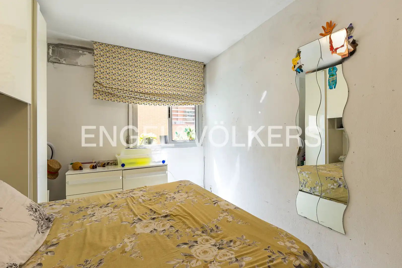 Habitación de Piso en venta en El Prat de Llobregat con Calefacción, Parquet y Terraza