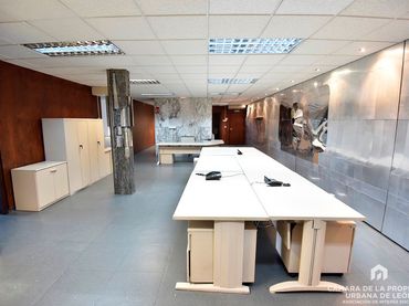 Oficina amb ascensor de lloguer a Santo Domingo