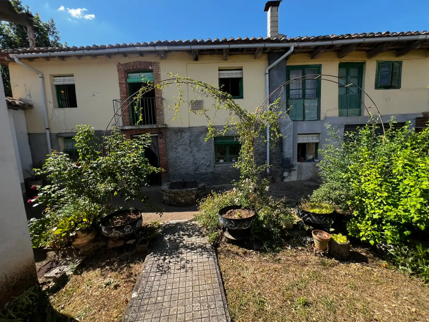 Vista exterior de Casa o xalet en venda en Olmos de Ojeda amb Calefacció, Jardí privat i Terrassa