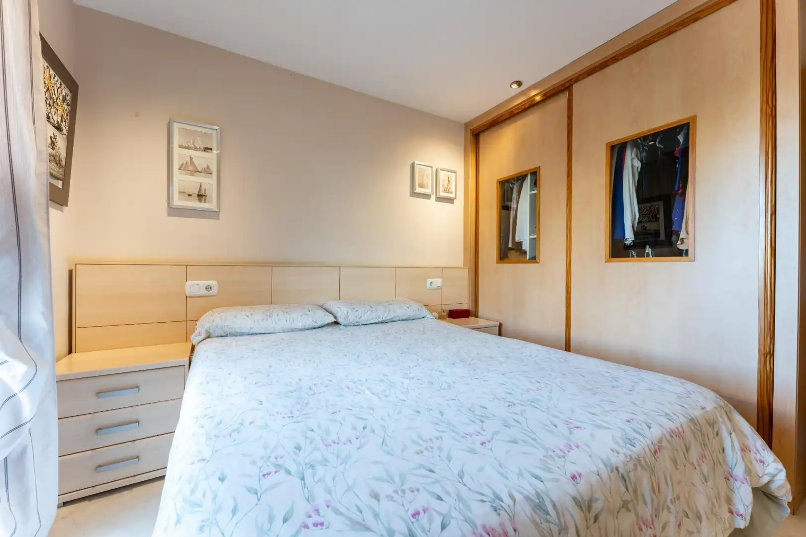 Bedroom of Attic for sale in Rincón de la Victoria  with Air Conditioner, Heating and Terrace