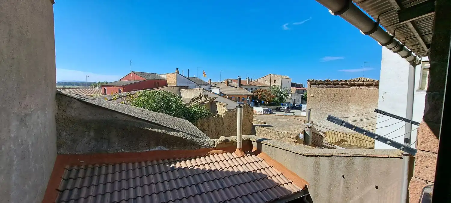 Exterior view of Houses for sale in Almuniente  with Terrace and Storage room