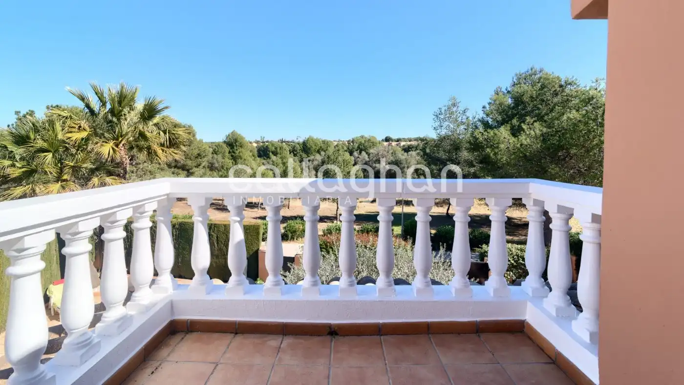 Vista exterior de Casa o chalet en venta en Paterna con Aire acondicionado, Calefacción y Jardín privado