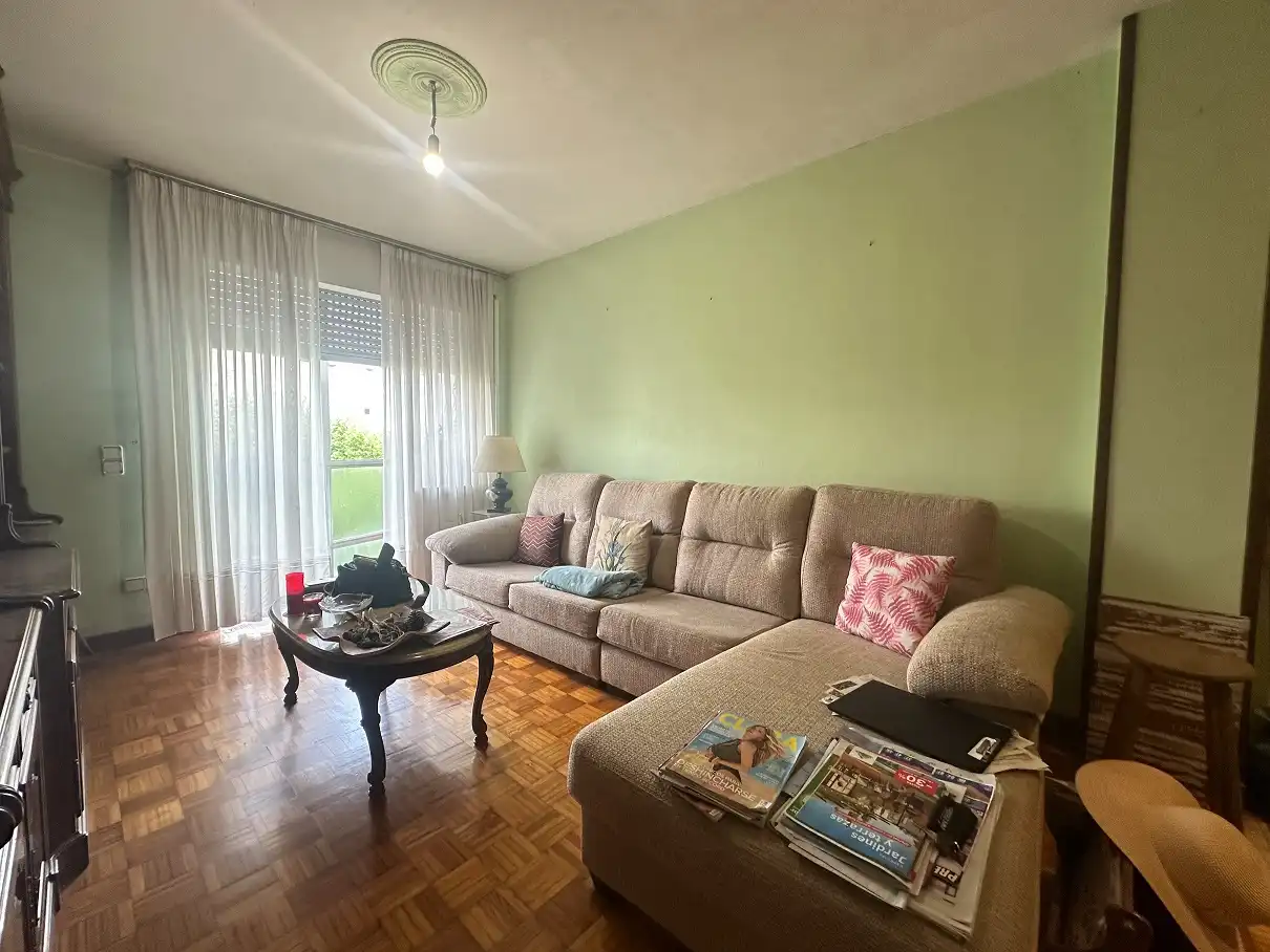 Sala de estar de Piso en venta en Santiago de Compostela  con Aire acondicionado, Calefacción y Trastero