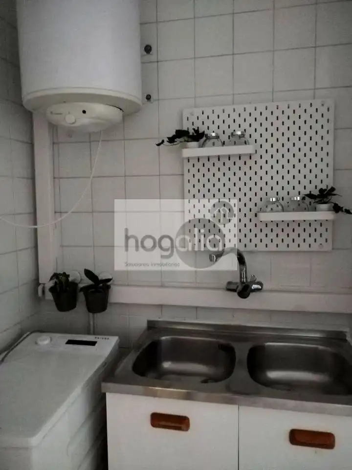 Küche von Wohnung zur Miete in Sevilla mit Klimaanlage, Terrasse und Möbliert