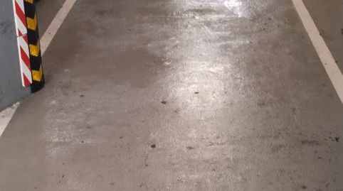 Buena ubicación puertas automática con vigilancia 24 horas