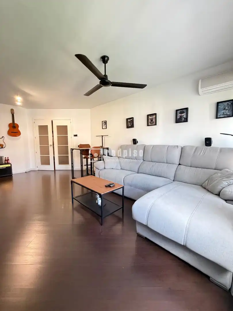 Living room of Flat for sale in Torrejón de Ardoz  with Air Conditioner, Heating and Private garden