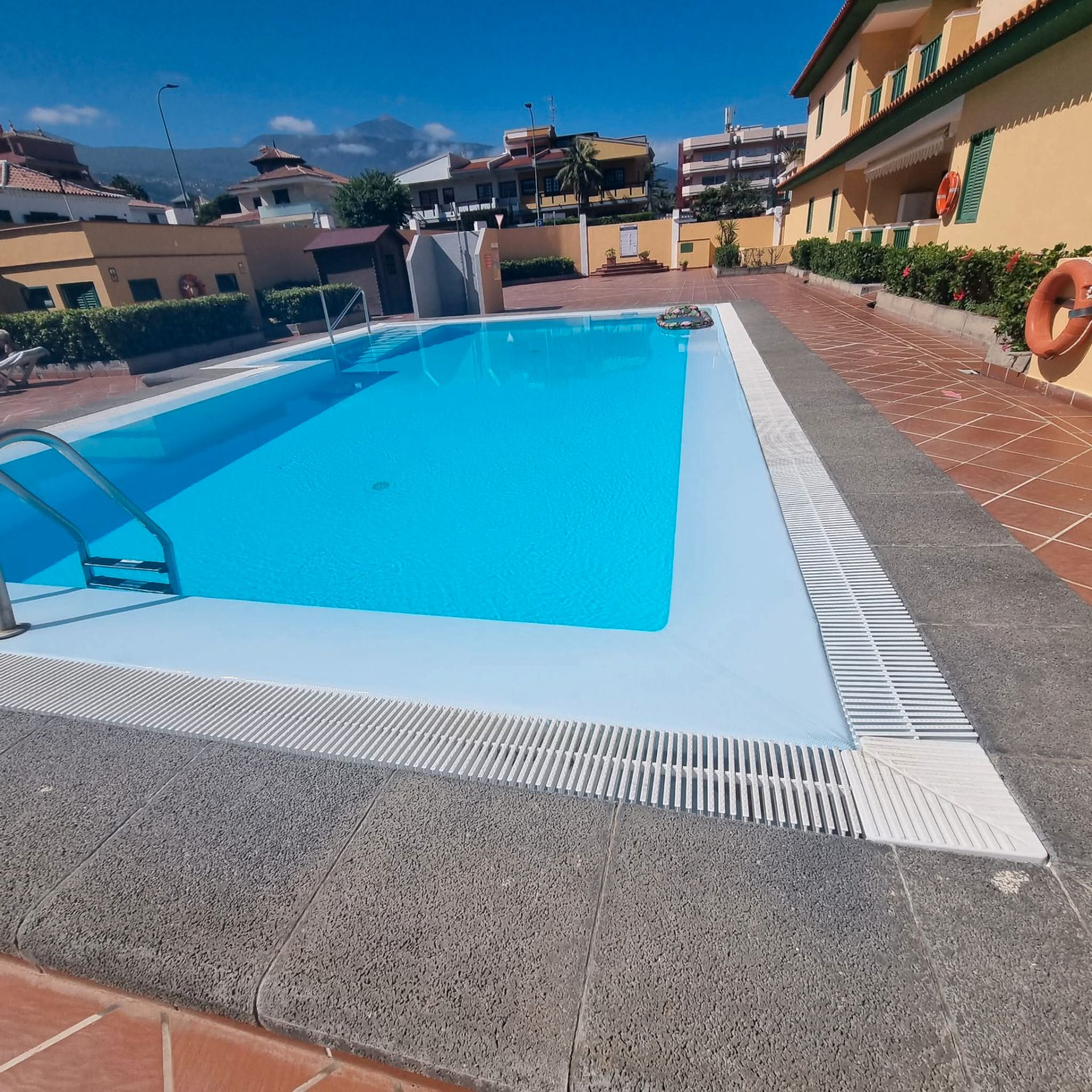 Flat to rent in Calle Aceviño, Zona Botánico