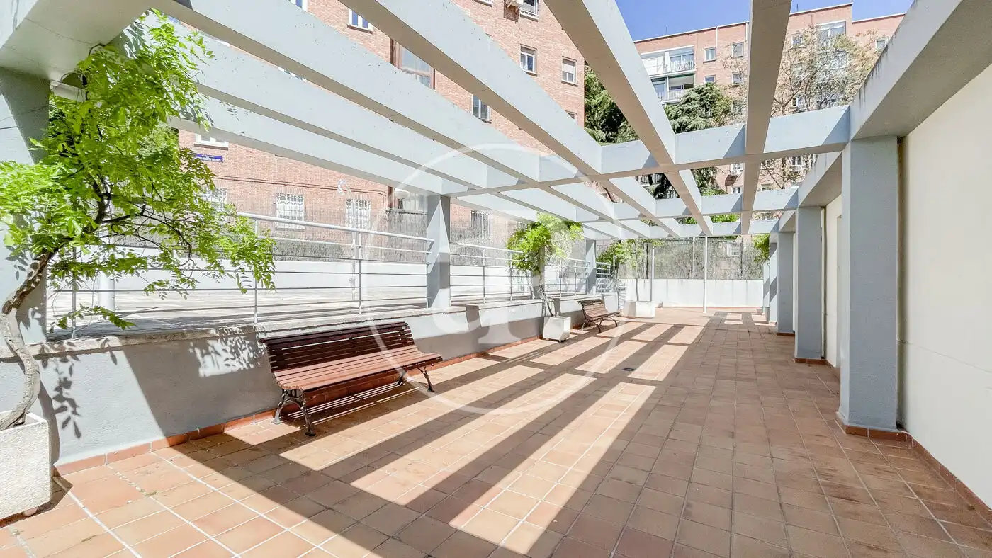 Terrace of Attic for sale in Madrid  with Air Conditioner, Heating and Private garden
