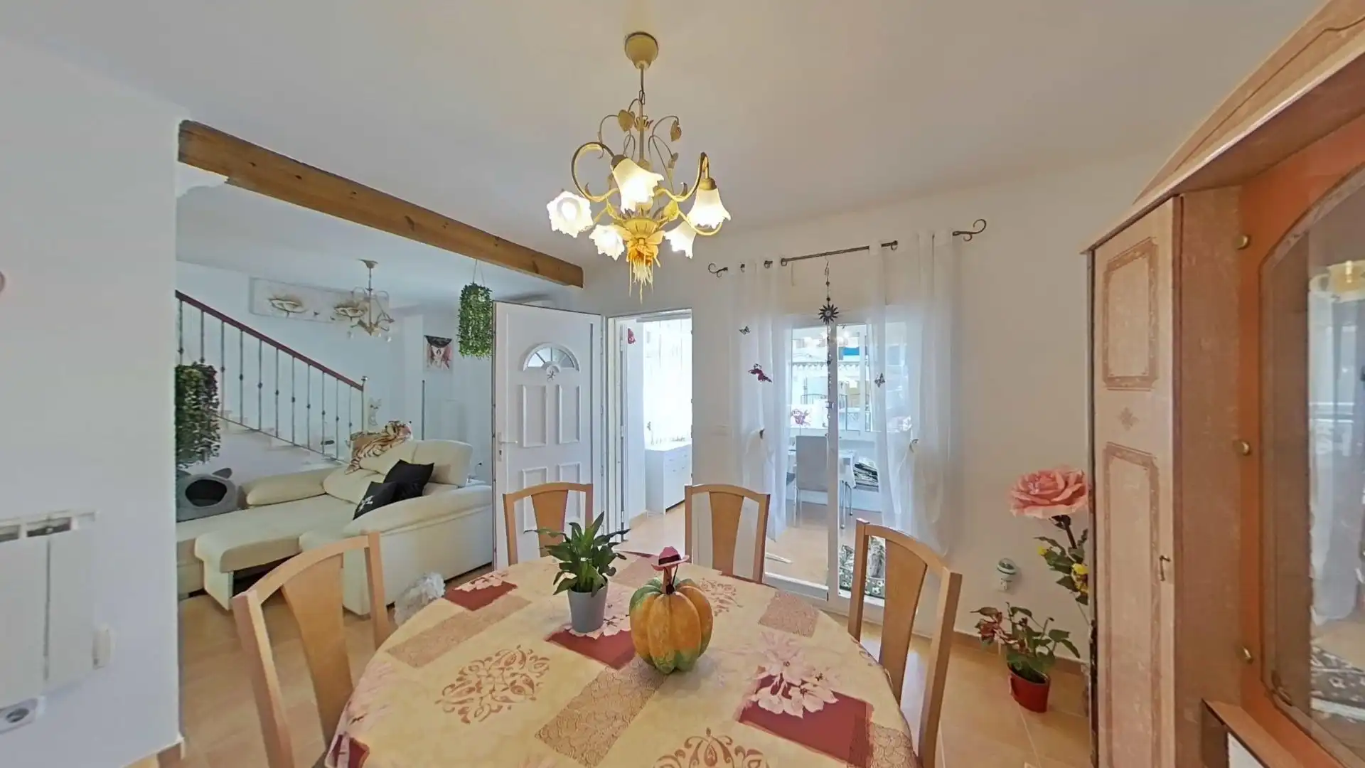 Esszimmer von Maisonette zum Verkauf in Algorfa mit Klimaanlage, Heizung und Privatgarten