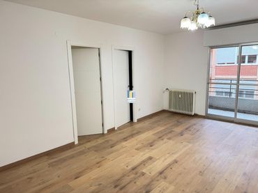 Piso con balcón en venta en Candelaria - Peña de Francia