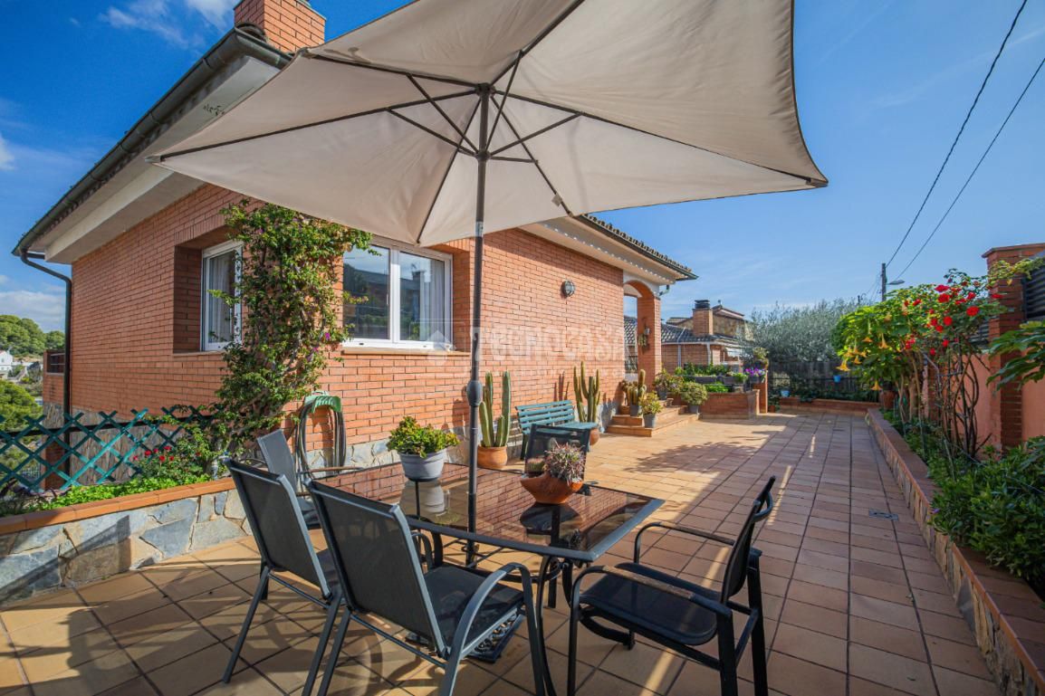 Casa o xalet en venda a Carrer de Cubelles, Castellnou - Can Mir - Can Solà