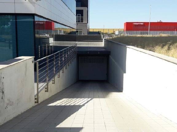 Garaje en Venta en CL JUAN PABLO II Nº 6 63 en Zona Avenida del Mar