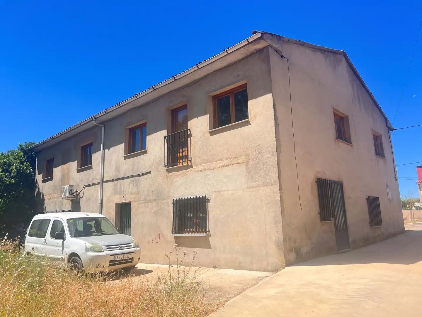 Vista exterior de Edificio en venta en El Payo