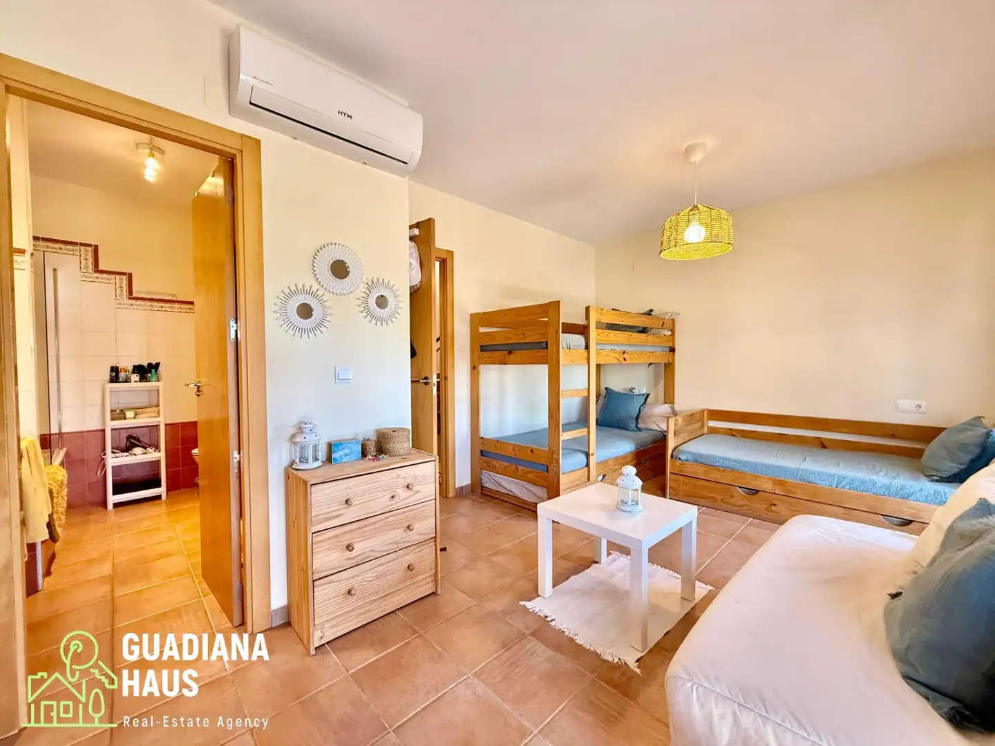 Reihenhaus mit Pool zum Verkauf in Avenida ROSALIA DE CASTRO 5, imagen 32