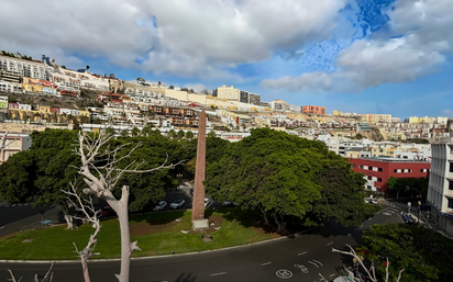 Außenansicht von Dachboden zum verkauf in Las Palmas de Gran Canaria mit Terrasse