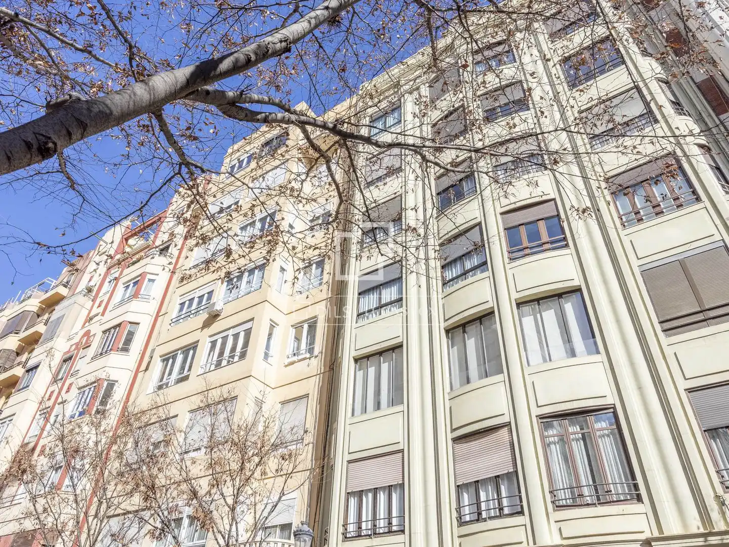 Vista exterior de Piso en venta en Valencia con Aire acondicionado, Calefacción y Parquet
