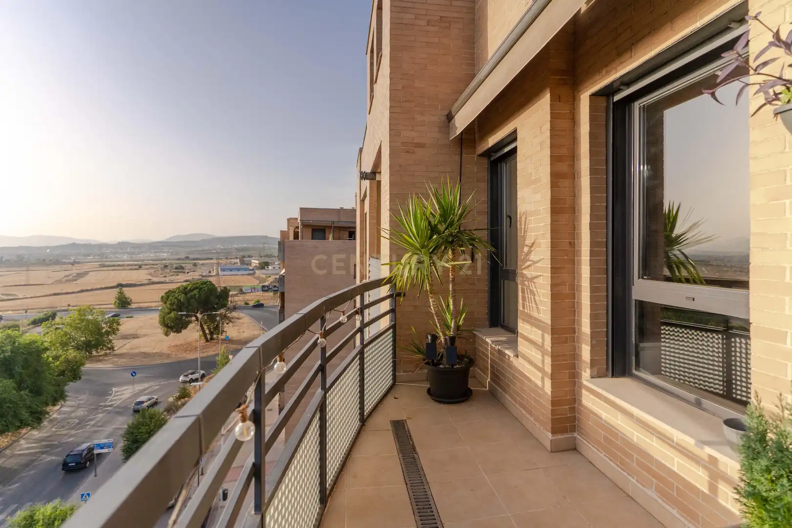 Terrassa de Apartament en venda en Granada amb Aire condicionat, Traster i Piscina