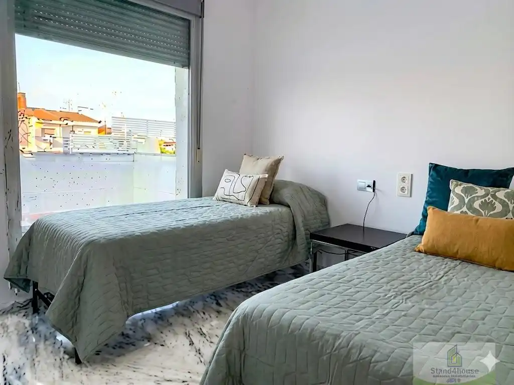 Habitación de Casa o chalet en venta en Bollullos Par del Condado con Aire acondicionado, Calefacción y Terraza