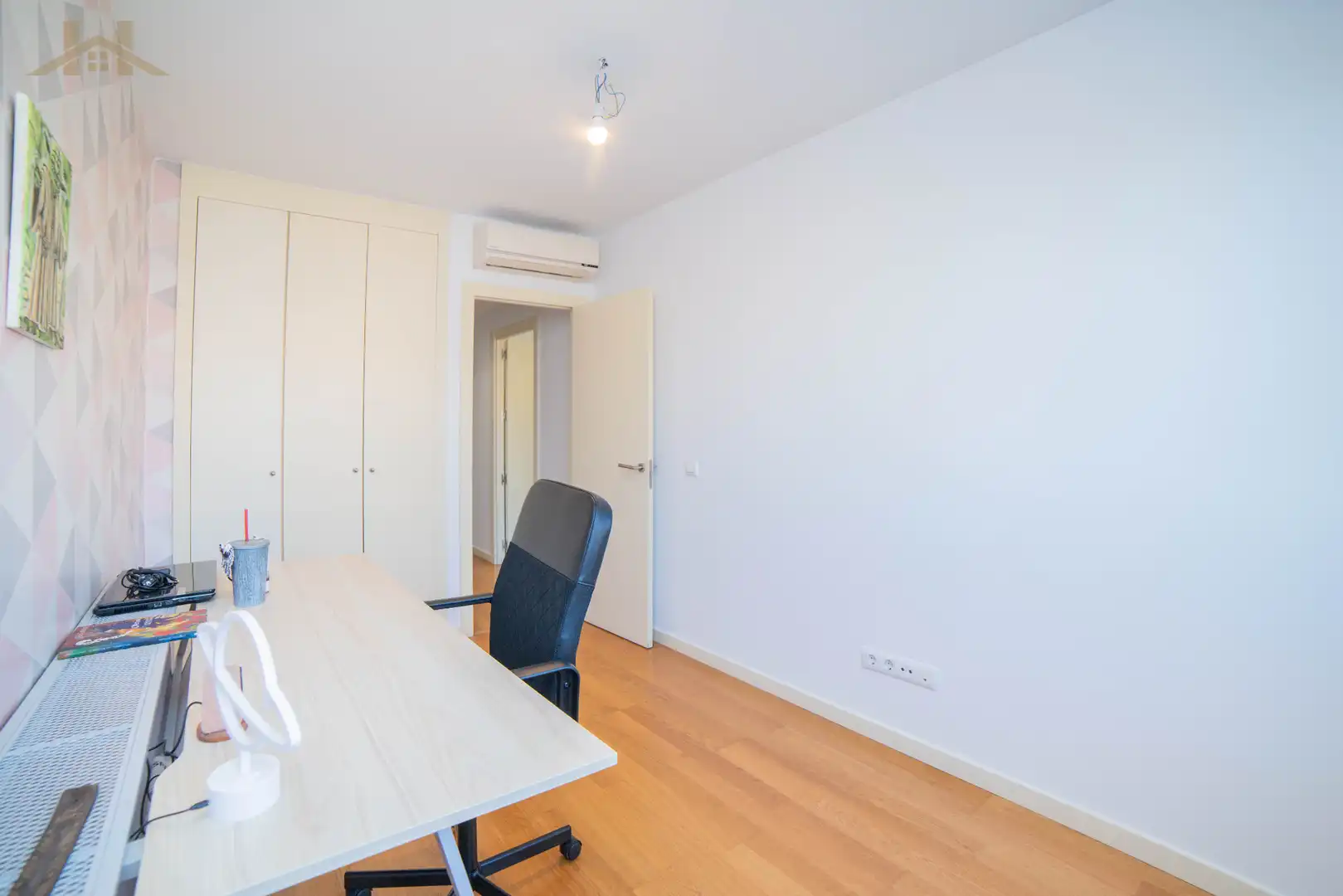Habitación de Casa adosada en venta en Valdemoro con Aire acondicionado, Calefacción y Jardín privado