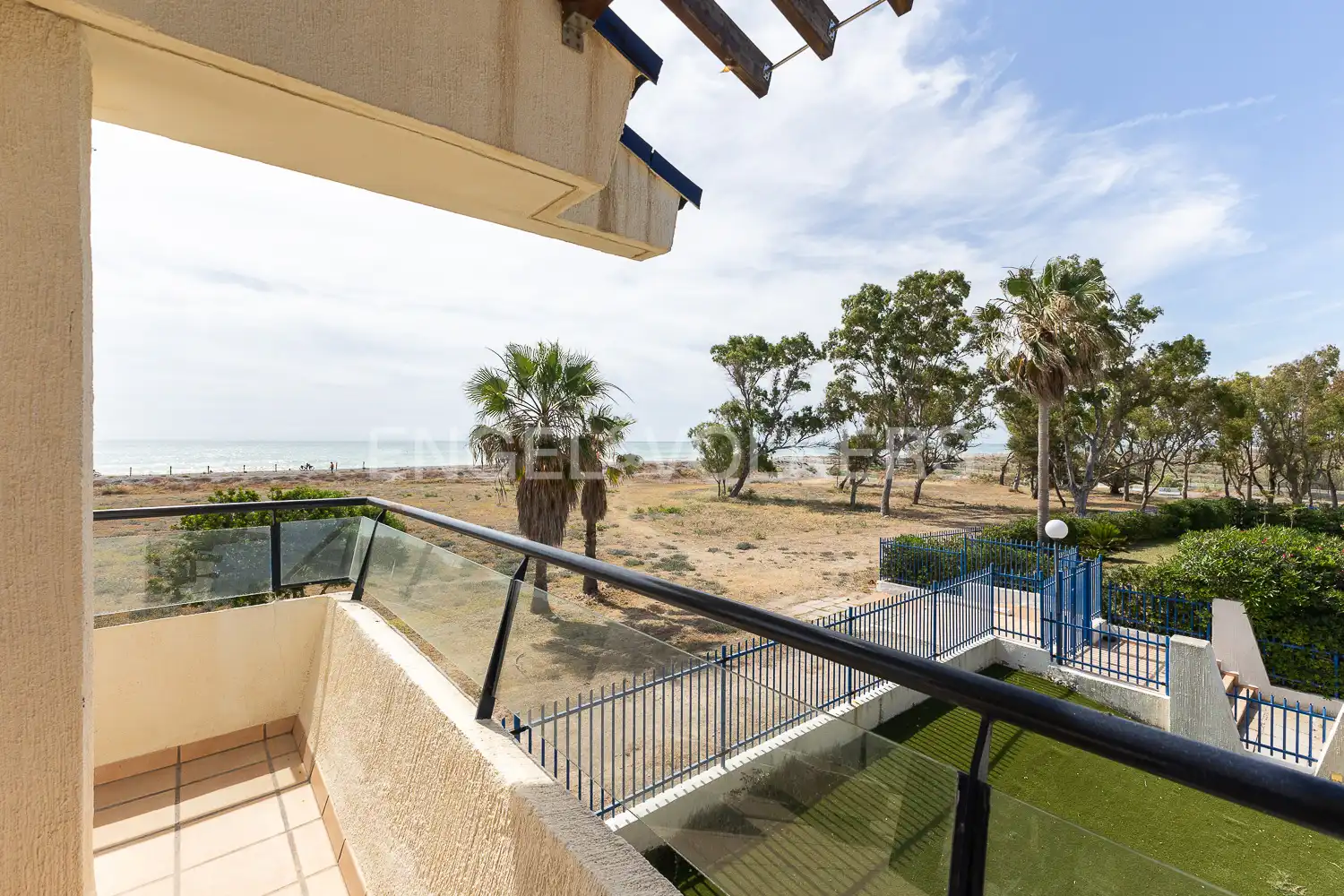Balcony of Houses for rent in Sagunto / Sagunt  with Air Conditioner, Heating and Private garden