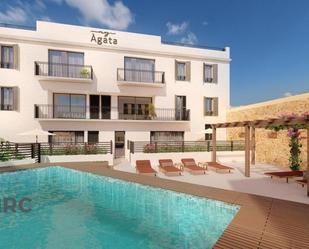 Piscina de Dúplex en venda en Sant Feliu de Guíxols amb Aire condicionat, Terrassa i Piscina