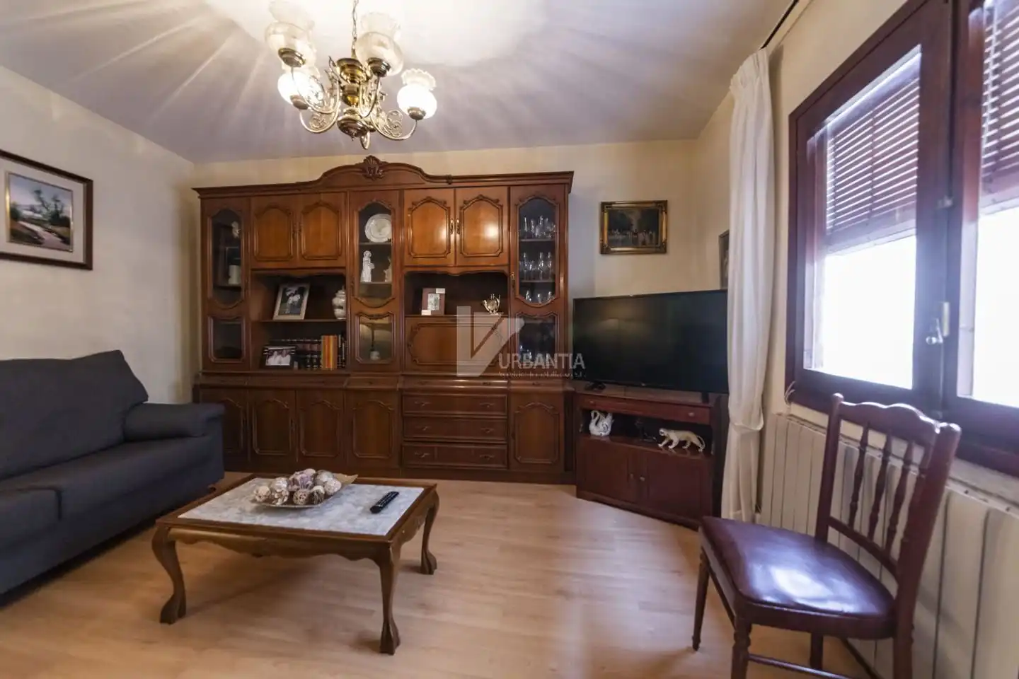 Sala de estar de Casa o chalet en venta en Miranda de Arga con Aire acondicionado, Calefacción y Jardín privado