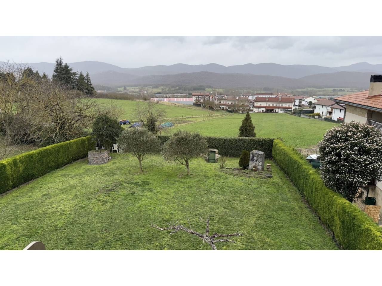 Casa o xalet en venda en Urdiain amb Calefacció, Jardí privat i Terrassa