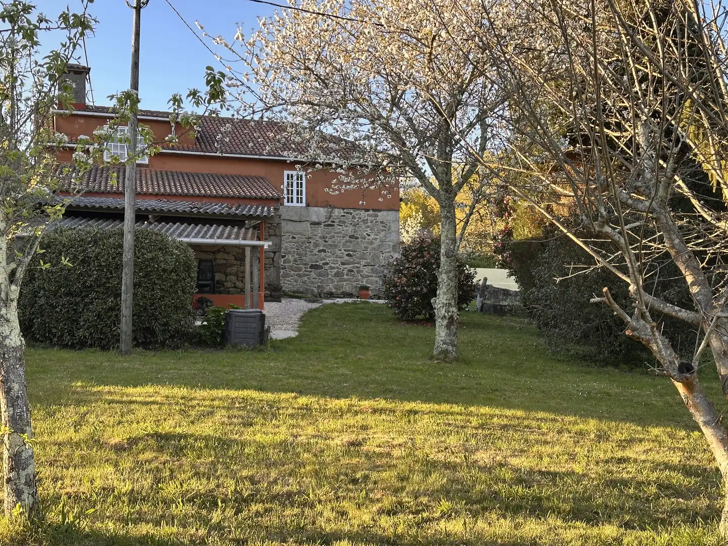 Jardín de Finca rústica en venta en Teo con Calefacción, Terraza y Trastero