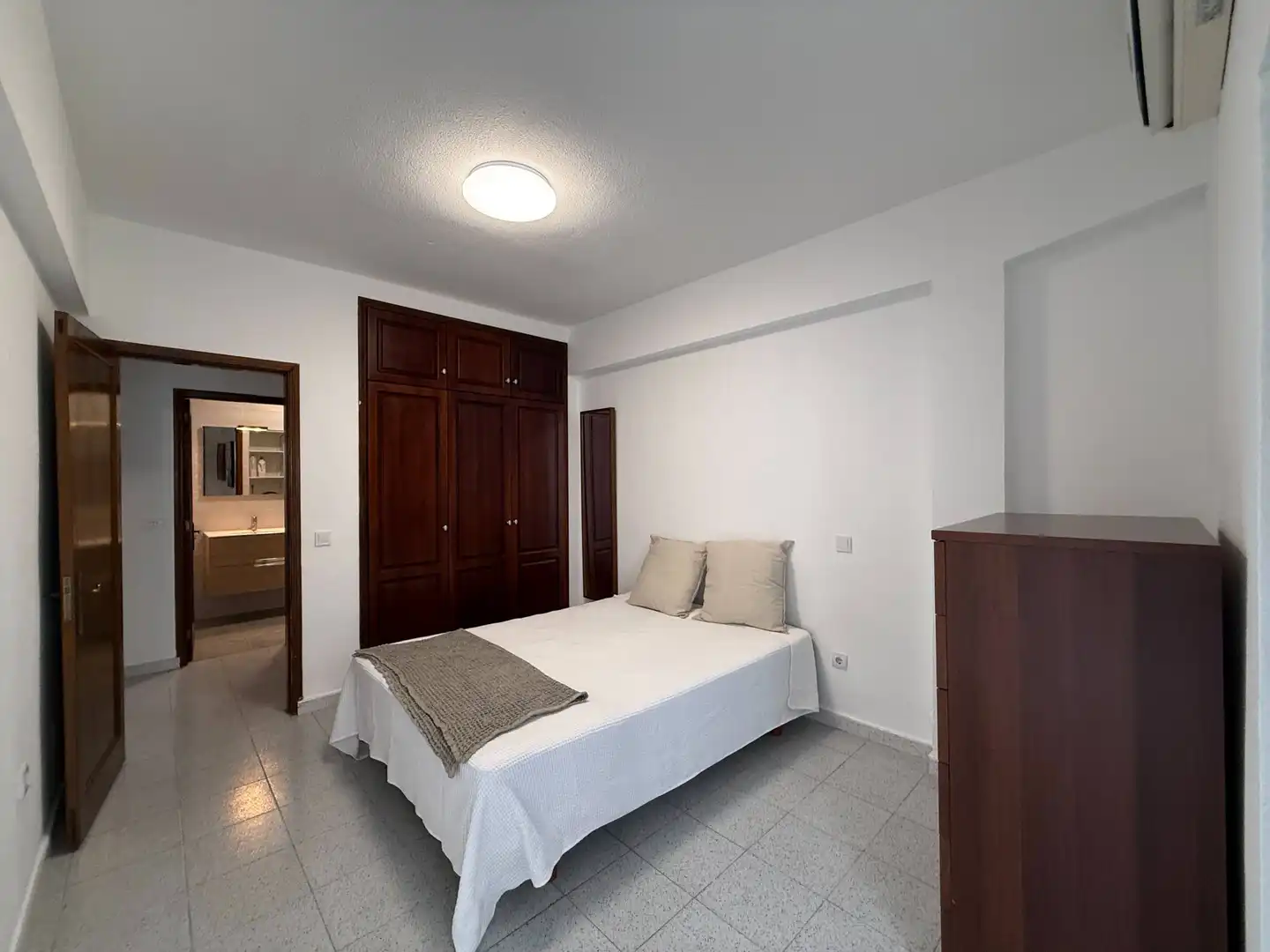 Wohnung zur Miete in Calle Veintinueve de Abril, 6, Santa Catalina - Canteras