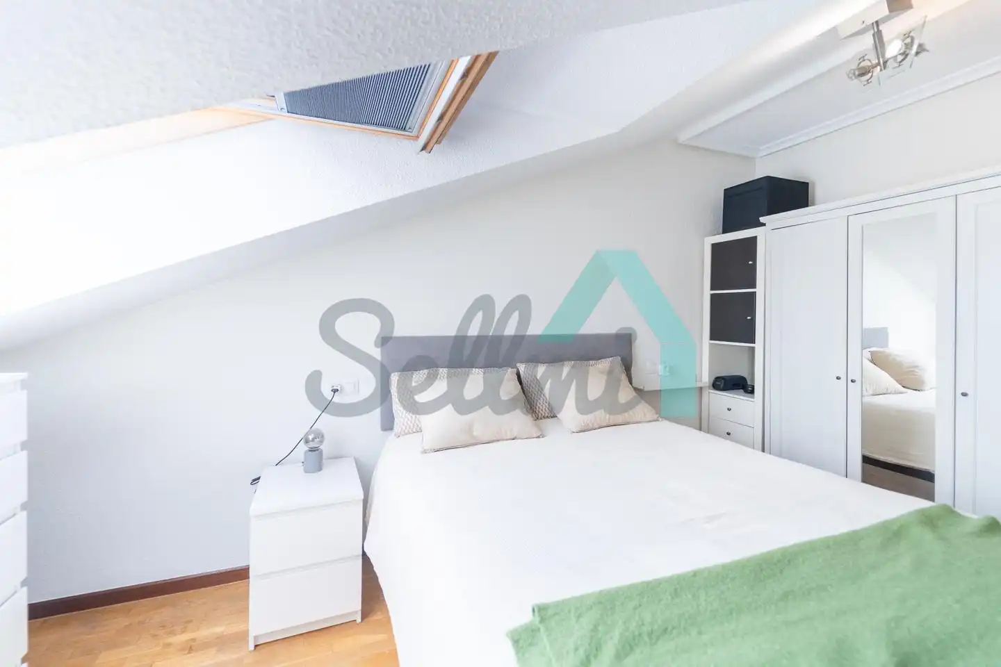 Schlafzimmer von Wohnung zur Miete in Llanera mit Heizung, Parkett und Möbliert