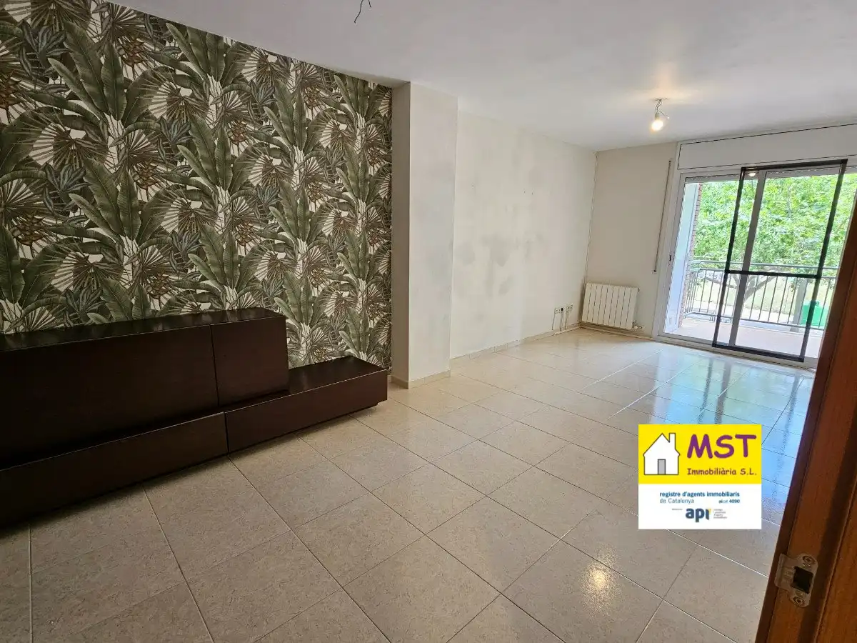 Living room of Flat for sale in Navàs  with Heating, Terrace and Balcony