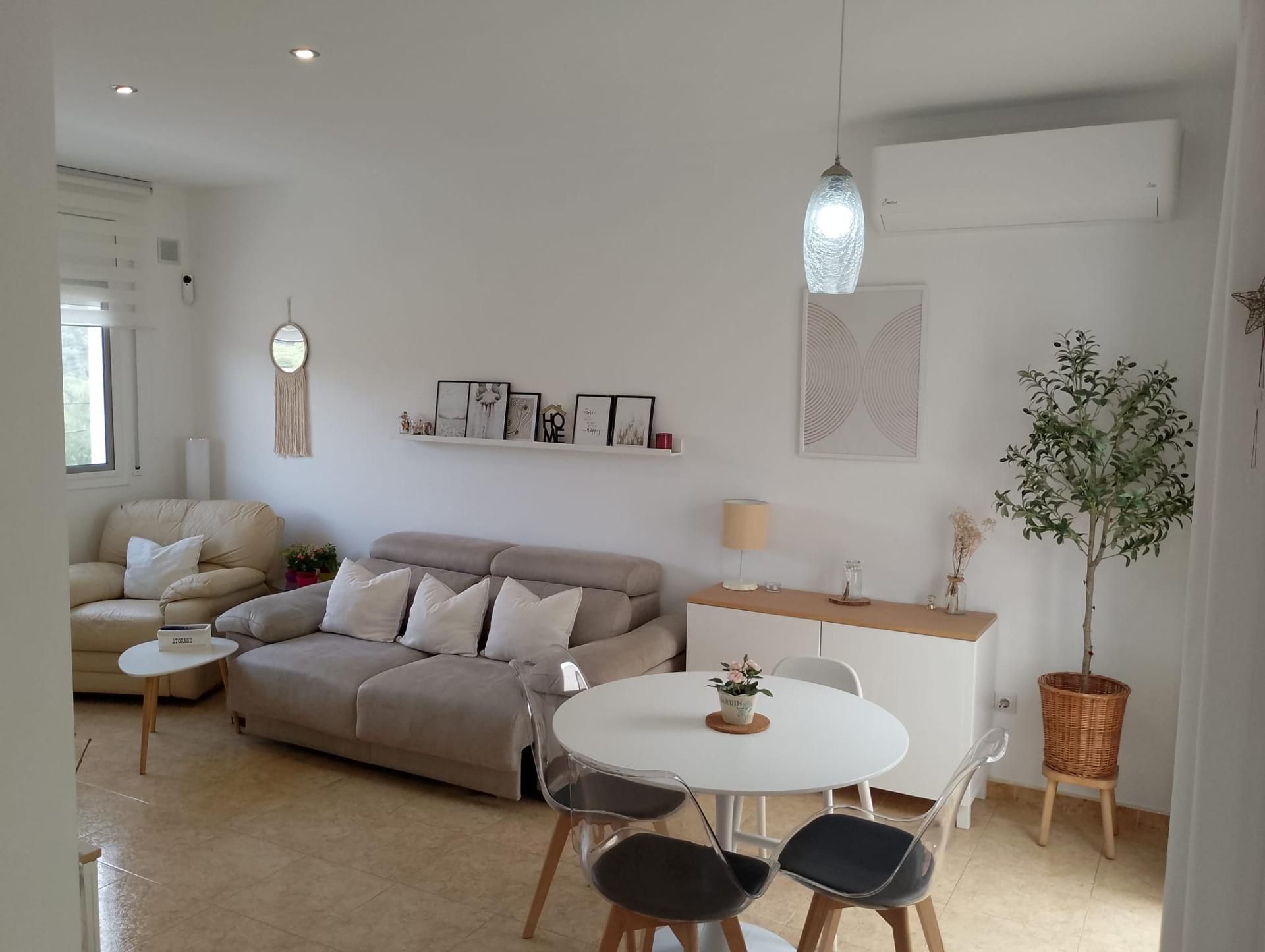 Living room of House or chalet for sale in Cunit  with Air Conditioner, Heating and Terrace