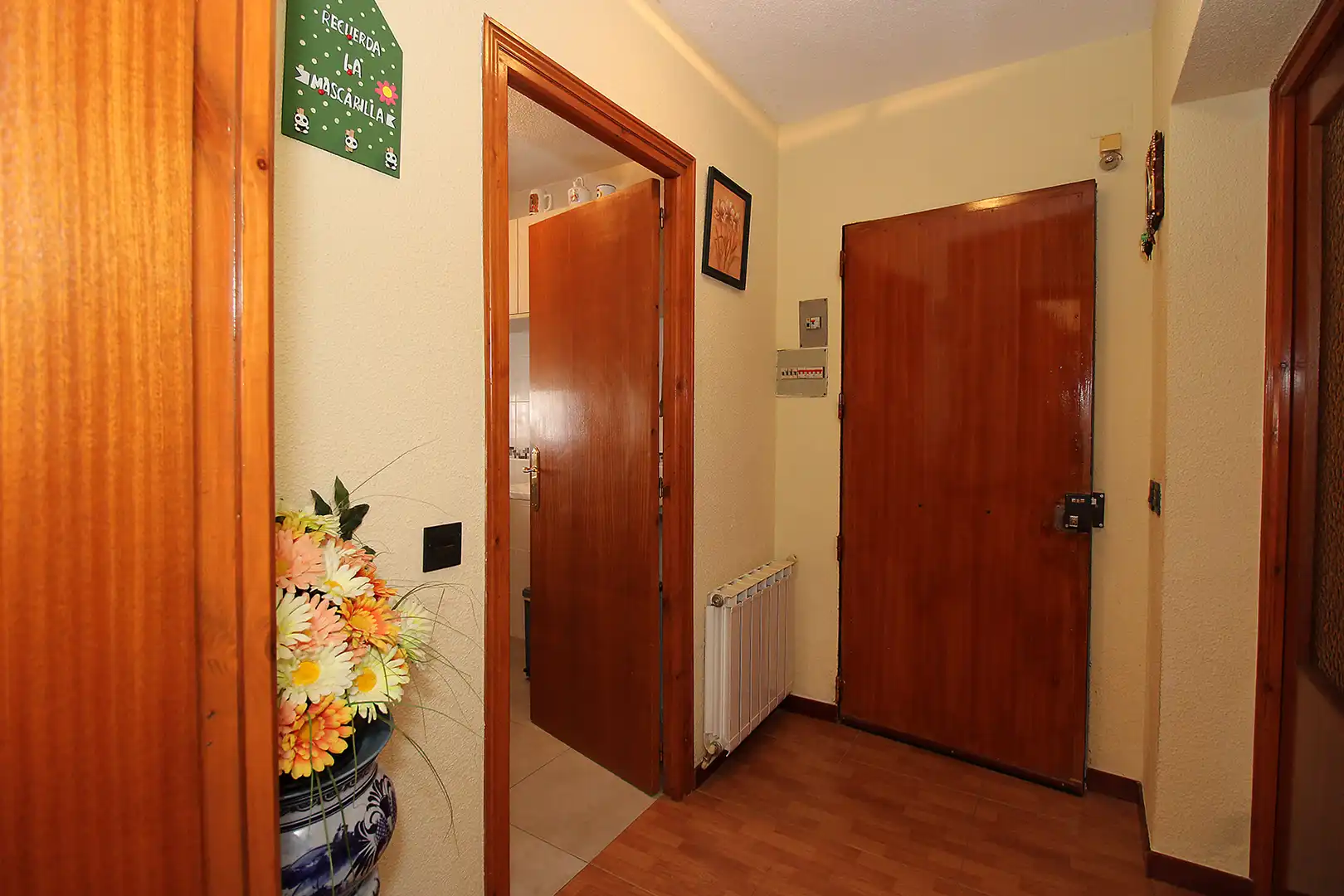 Einfamilien-Reihenhaus zum Verkauf in Torremocha de Jarama mit Heizung, Privatgarten und Internet