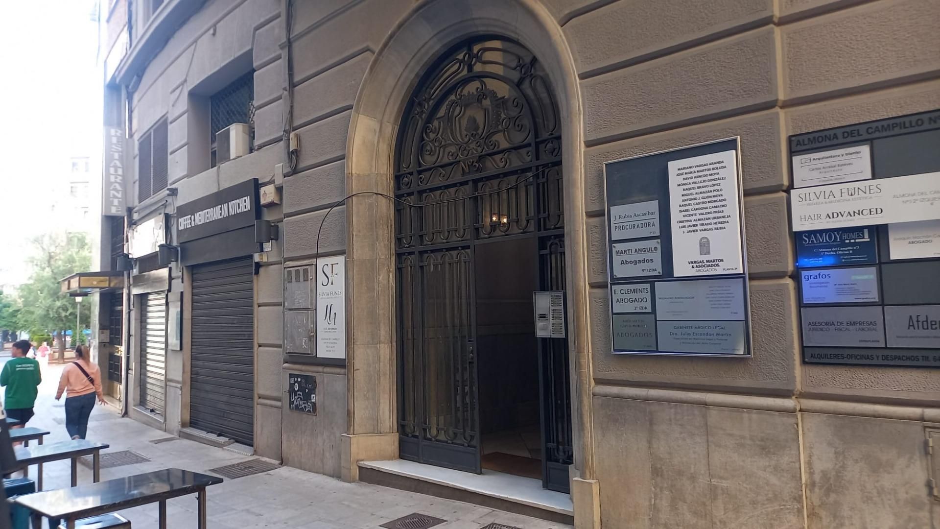 Exterior view of Office to rent in  Granada Capital